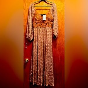 Beautiful brown flowered dress
